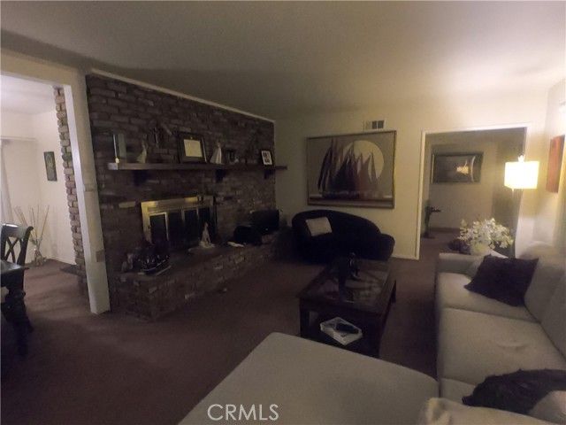 9812 S Denker, Los Angeles, CA 90047