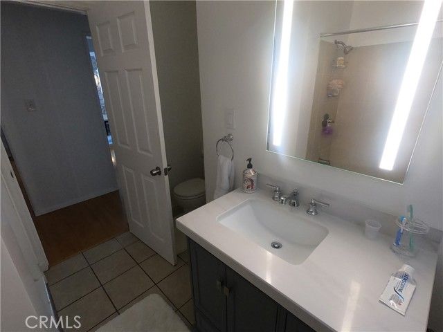 9812 S Denker, Los Angeles, CA 90047