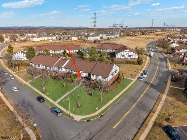 69 Farm Rd, Hillsborough Twp., NJ 08844