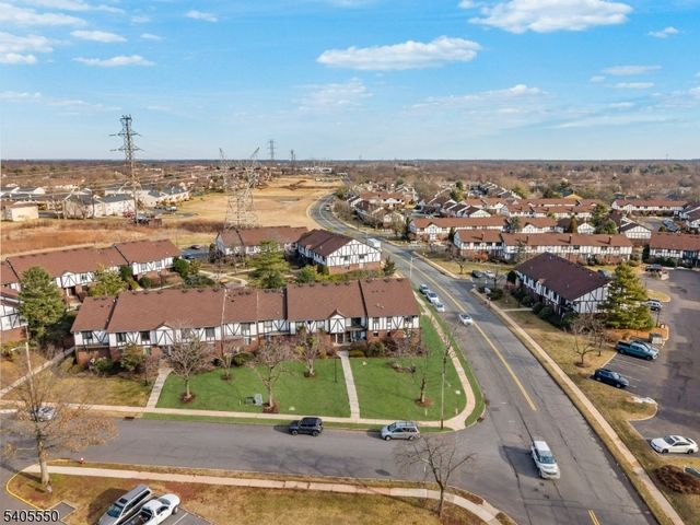 69 Farm Rd, Hillsborough Twp., NJ 08844