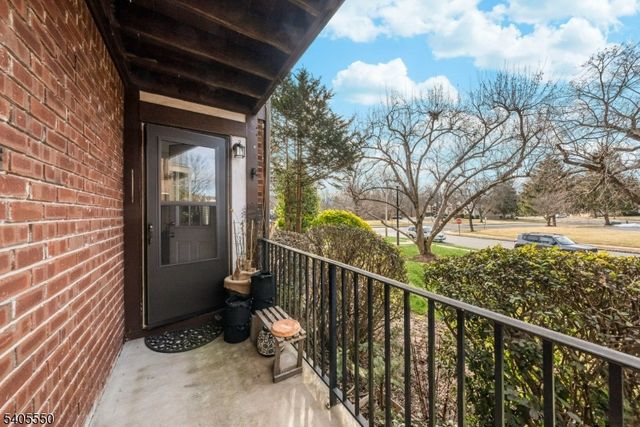 69 Farm Rd, Hillsborough Twp., NJ 08844