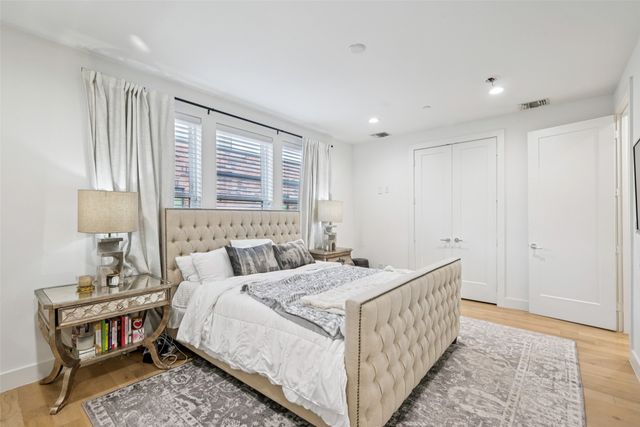 4511 Arberry Lane, Dallas, TX 75219