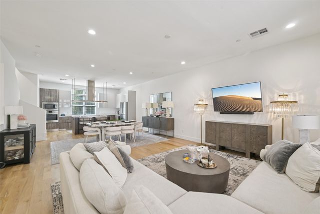 4511 Arberry Lane, Dallas, TX 75219