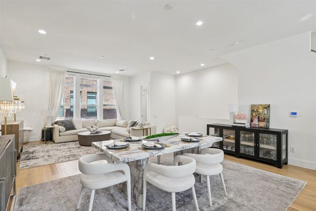 4511 Arberry Lane, Dallas, TX 75219