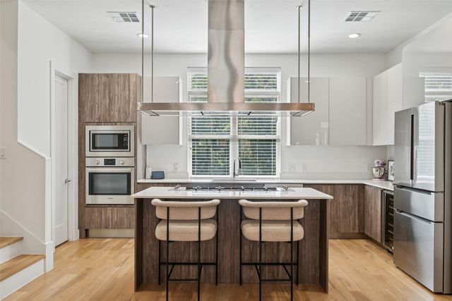 4511 Arberry Lane, Dallas, TX 75219