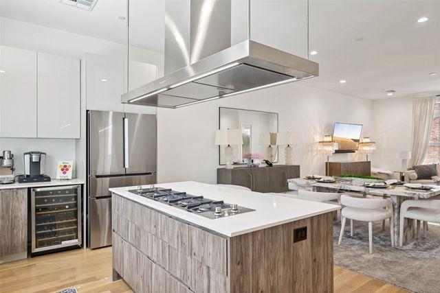 4511 Arberry Lane, Dallas, TX 75219