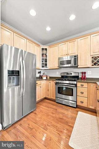 1221 DERRY LN, West Chester, PA 19380