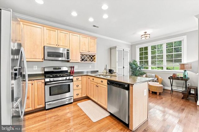 1221 DERRY LN, West Chester, PA 19380