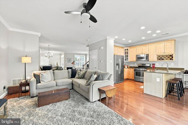 1221 DERRY LN, West Chester, PA 19380
