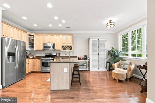 1221 DERRY LN, West Chester, PA 19380