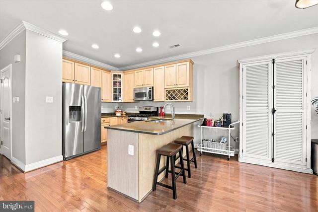 1221 DERRY LN, West Chester, PA 19380