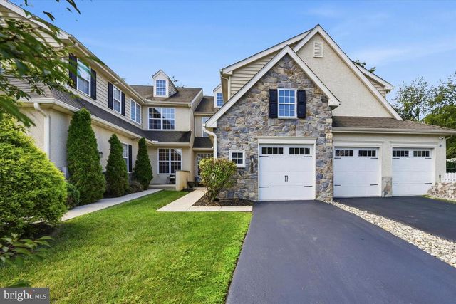 1221 DERRY LN, West Chester, PA 19380
