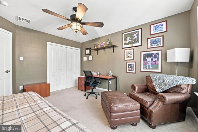 1221 DERRY LN, West Chester, PA 19380
