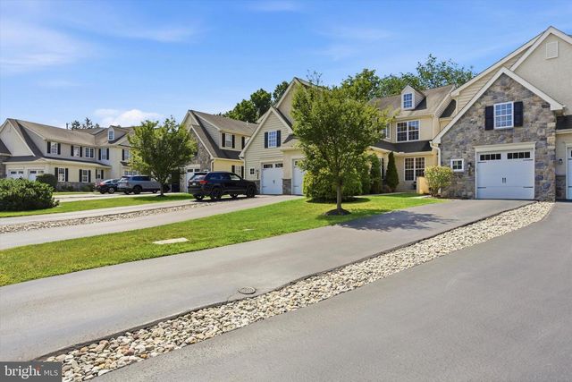 1221 DERRY LN, West Chester, PA 19380