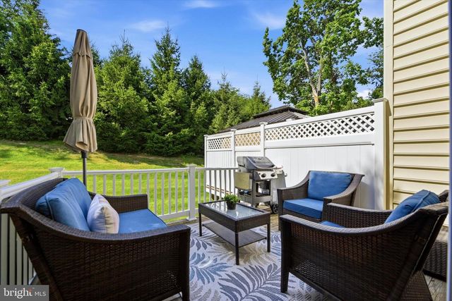 1221 DERRY LN, West Chester, PA 19380