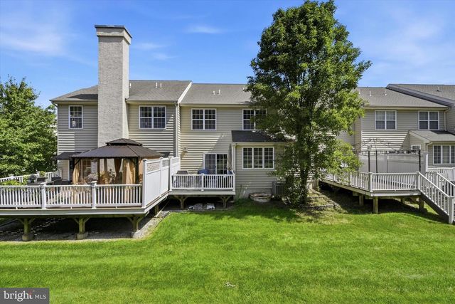 1221 DERRY LN, West Chester, PA 19380