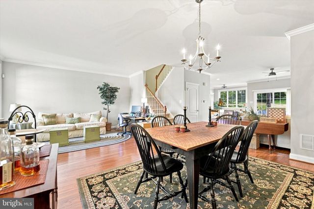 1221 DERRY LN, West Chester, PA 19380