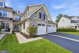 1221 DERRY LN, West Chester, PA 19380