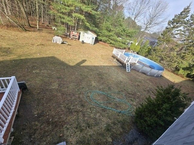 20 Farm Pond Rd, Dracut, MA 01826