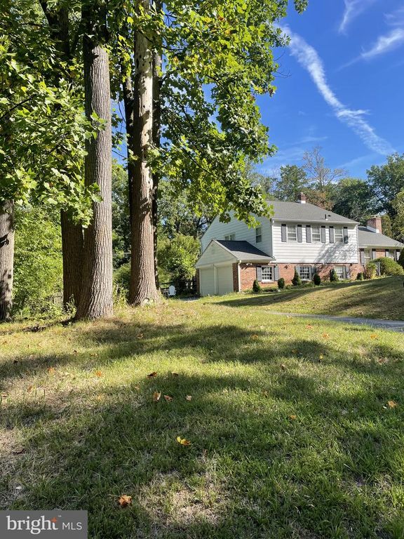 387 DEVONSHIRE RD, Devon, PA 19333