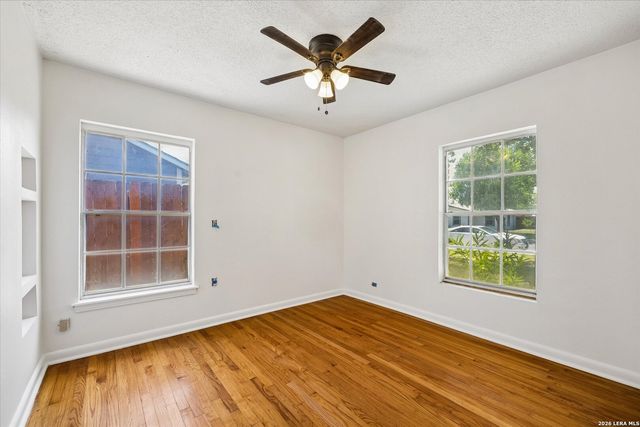 3206 Capitol Ave, San Antonio, TX 78201