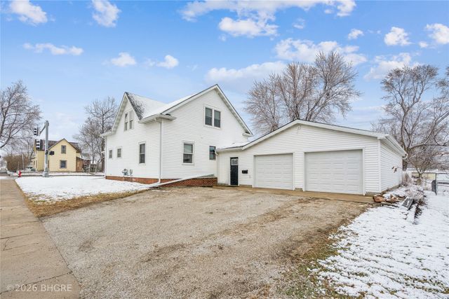 102 S Kennedy Avenue, Madrid, IA 50156