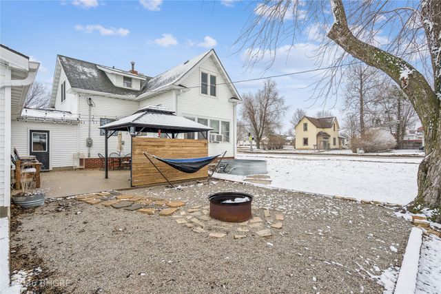 102 S Kennedy Avenue, Madrid, IA 50156