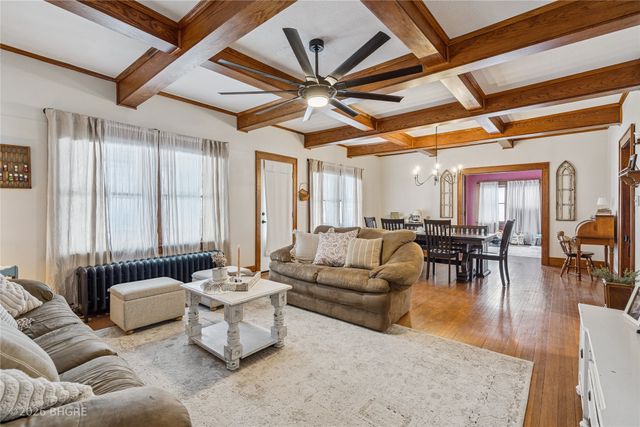 102 S Kennedy Avenue, Madrid, IA 50156