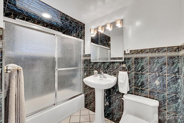 242 Amherst Avenue, Colonia, NJ 07067