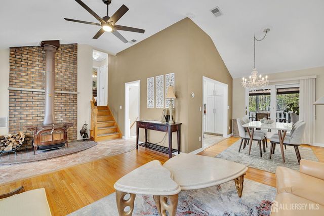 242 Amherst Avenue, Colonia, NJ 07067