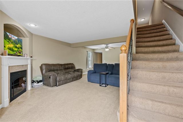 9001 SW Gala Drive, Blue Springs, MO 64064