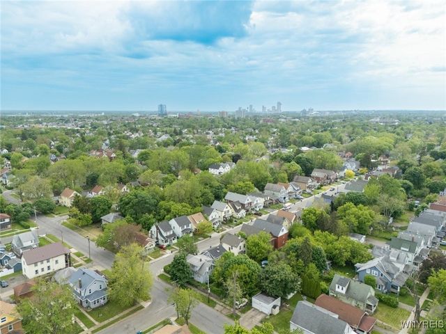 2215 South Avenue, Niagara Falls, NY 14305