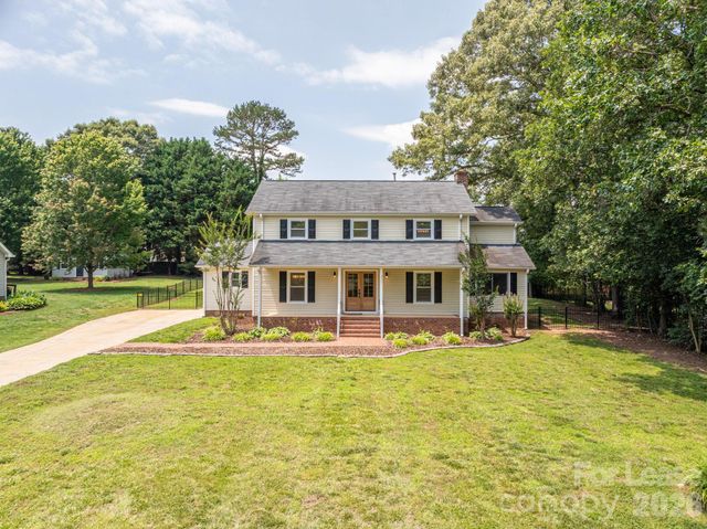 3501 Barrington Drive, Gastonia, NC 28056