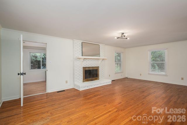 3501 Barrington Drive, Gastonia, NC 28056