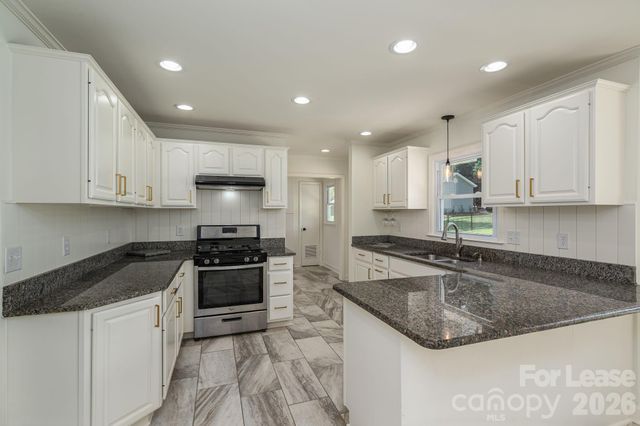 3501 Barrington Drive, Gastonia, NC 28056