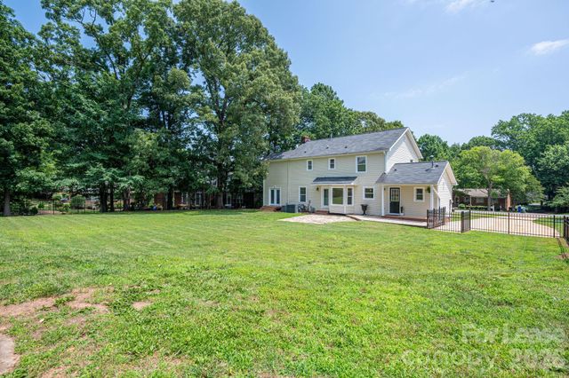 3501 Barrington Drive, Gastonia, NC 28056
