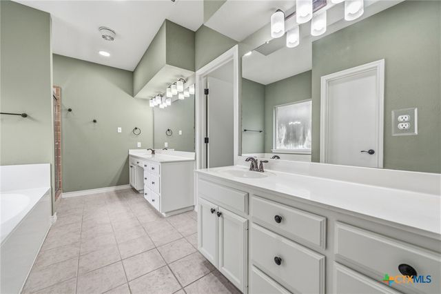 4405 W Cordoba Circle, Georgetown, TX 78628