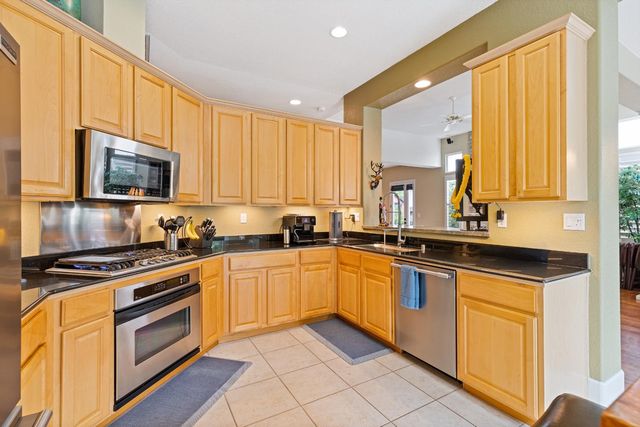 2618 Baybridge St, Sacramento, CA 95833