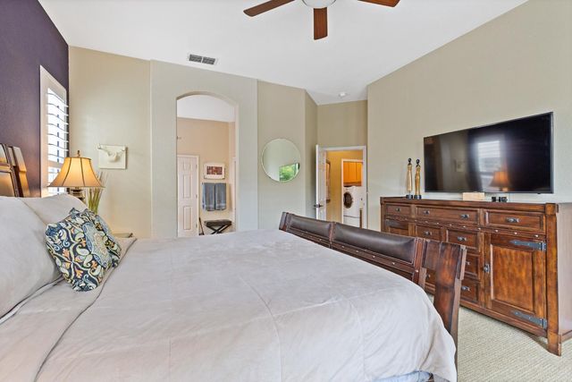 2618 Baybridge St, Sacramento, CA 95833