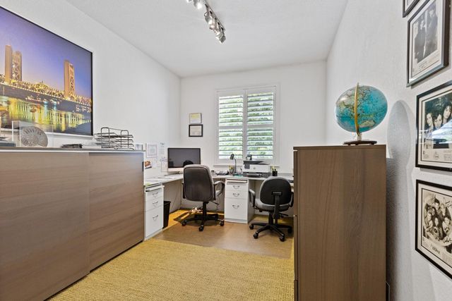 2618 Baybridge St, Sacramento, CA 95833