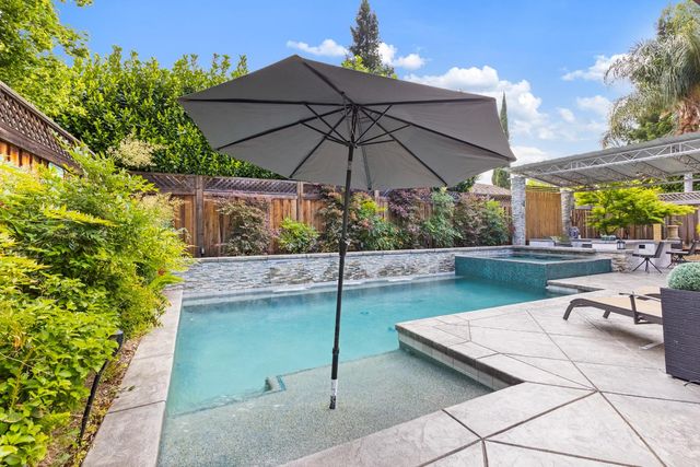 2618 Baybridge St, Sacramento, CA 95833