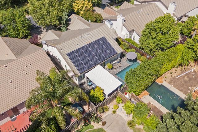 2618 Baybridge St, Sacramento, CA 95833