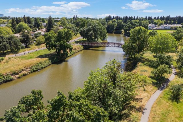 2618 Baybridge St, Sacramento, CA 95833