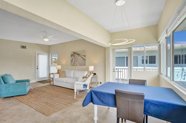 5700 Old Ocean Blvd X, Ocean Ridge, FL 33435