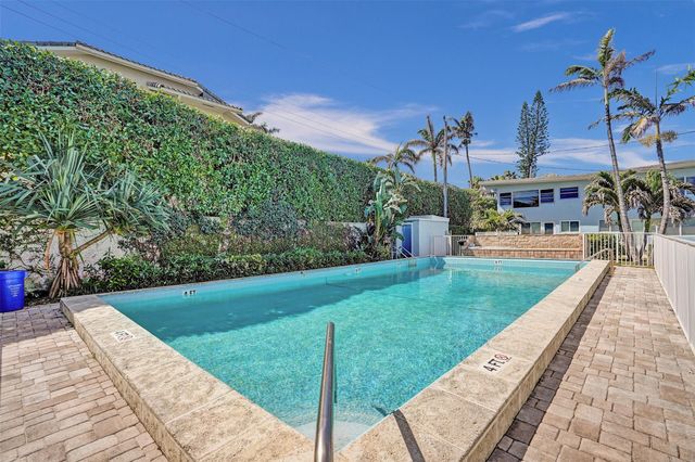 5700 Old Ocean Blvd X, Ocean Ridge, FL 33435