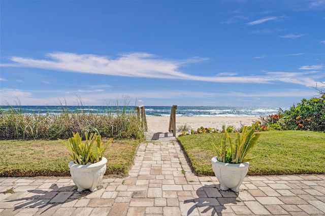 5700 Old Ocean Blvd X, Ocean Ridge, FL 33435