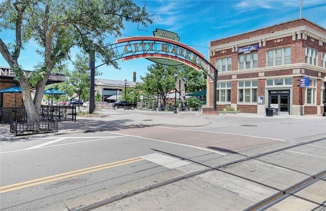 514 Oak Street, Kansas City, MO 64106