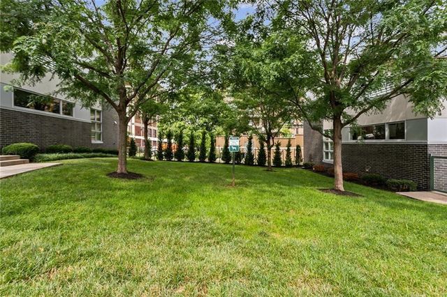 514 Oak Street, Kansas City, MO 64106