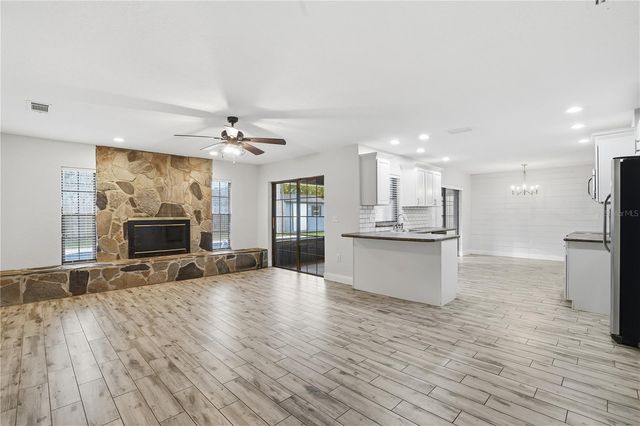 5225 NICHOLS DRIVE W, Lakeland, FL 33812