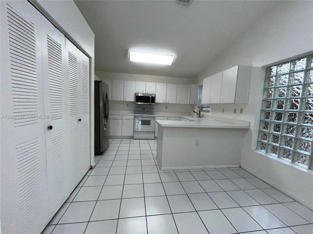21565 SW 87th Ct 0, Cutler Bay, FL 33189
